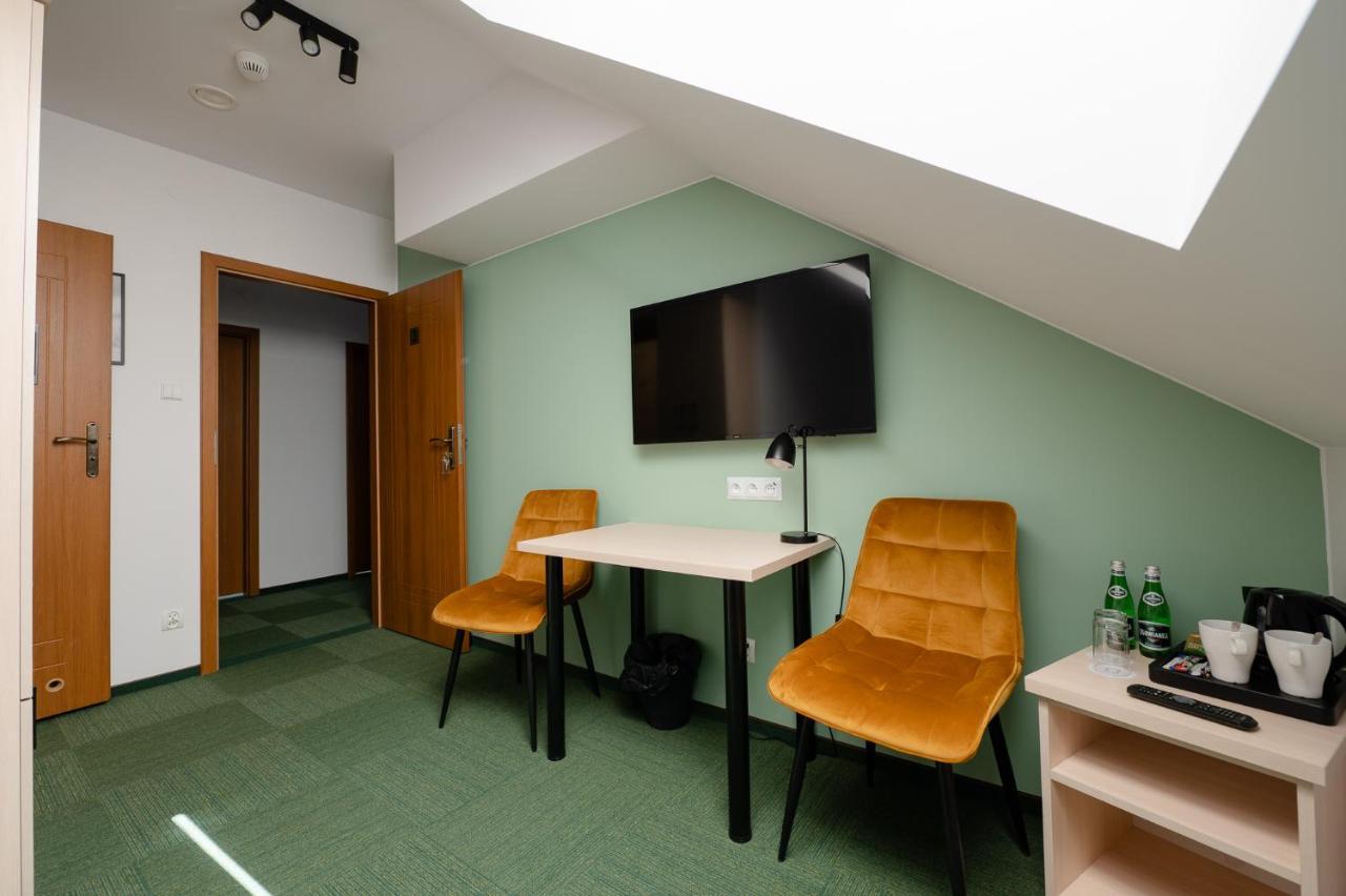 Szumi Las Events & Apartments Regimin Екстер'єр фото